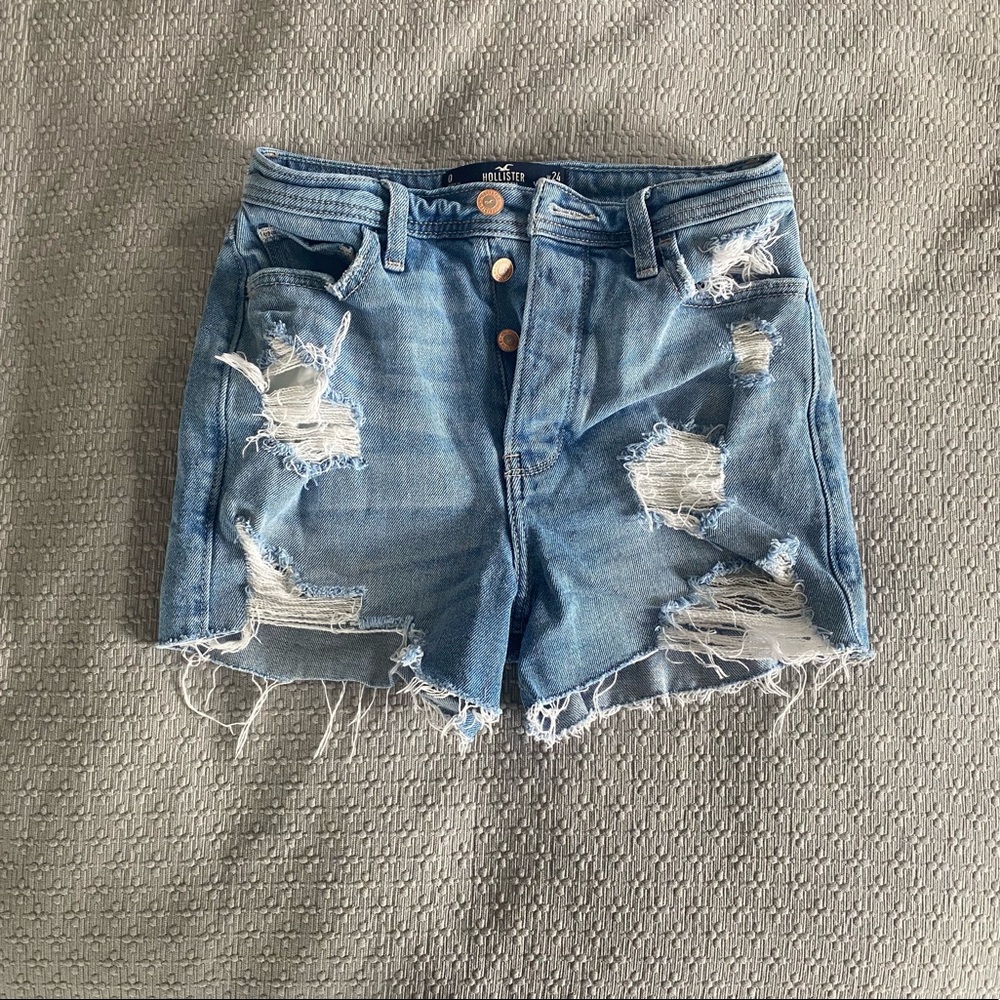 Hollister High-rise Jean shorts